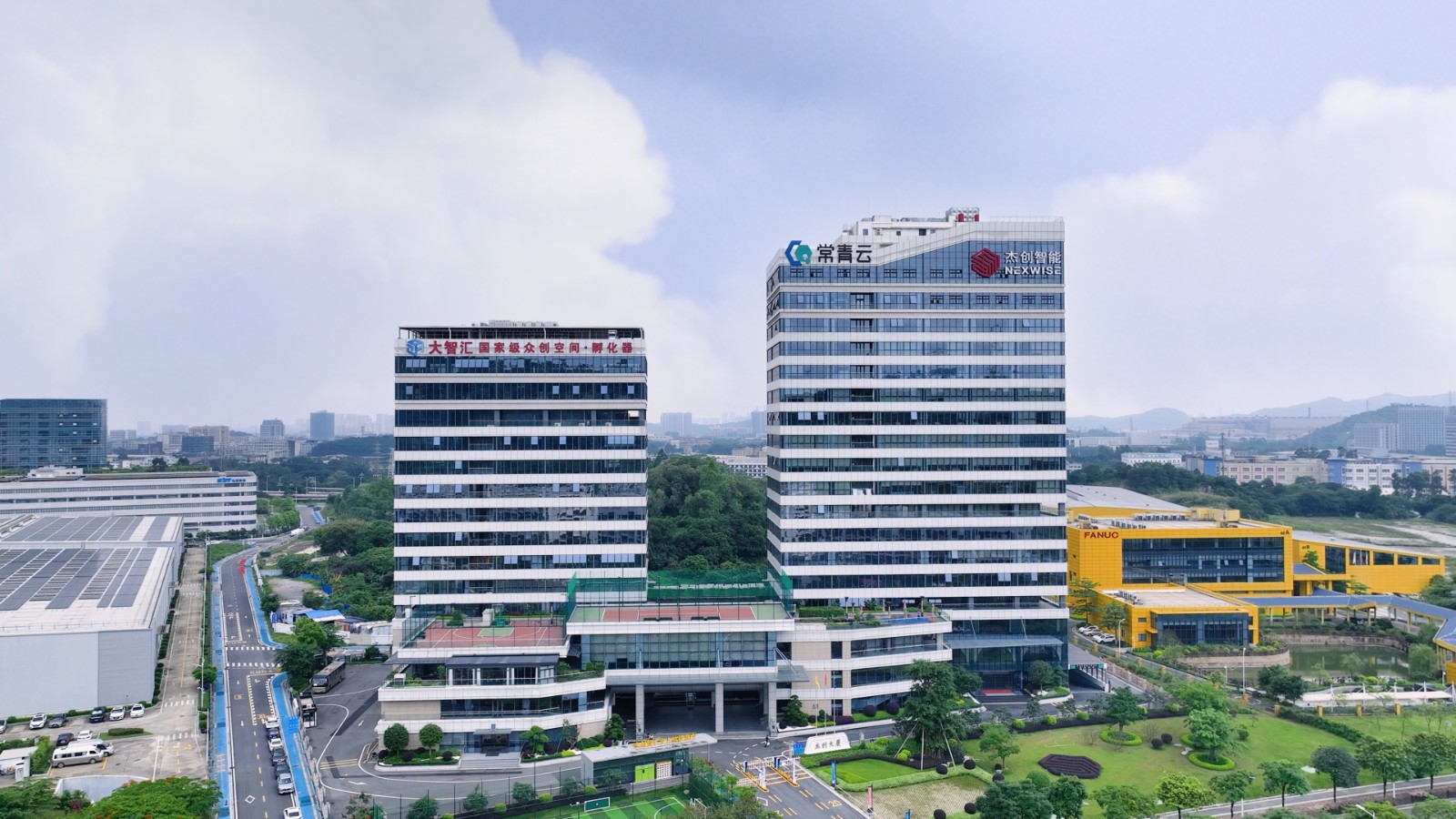 1720072812241 710公海大厦(晴天)